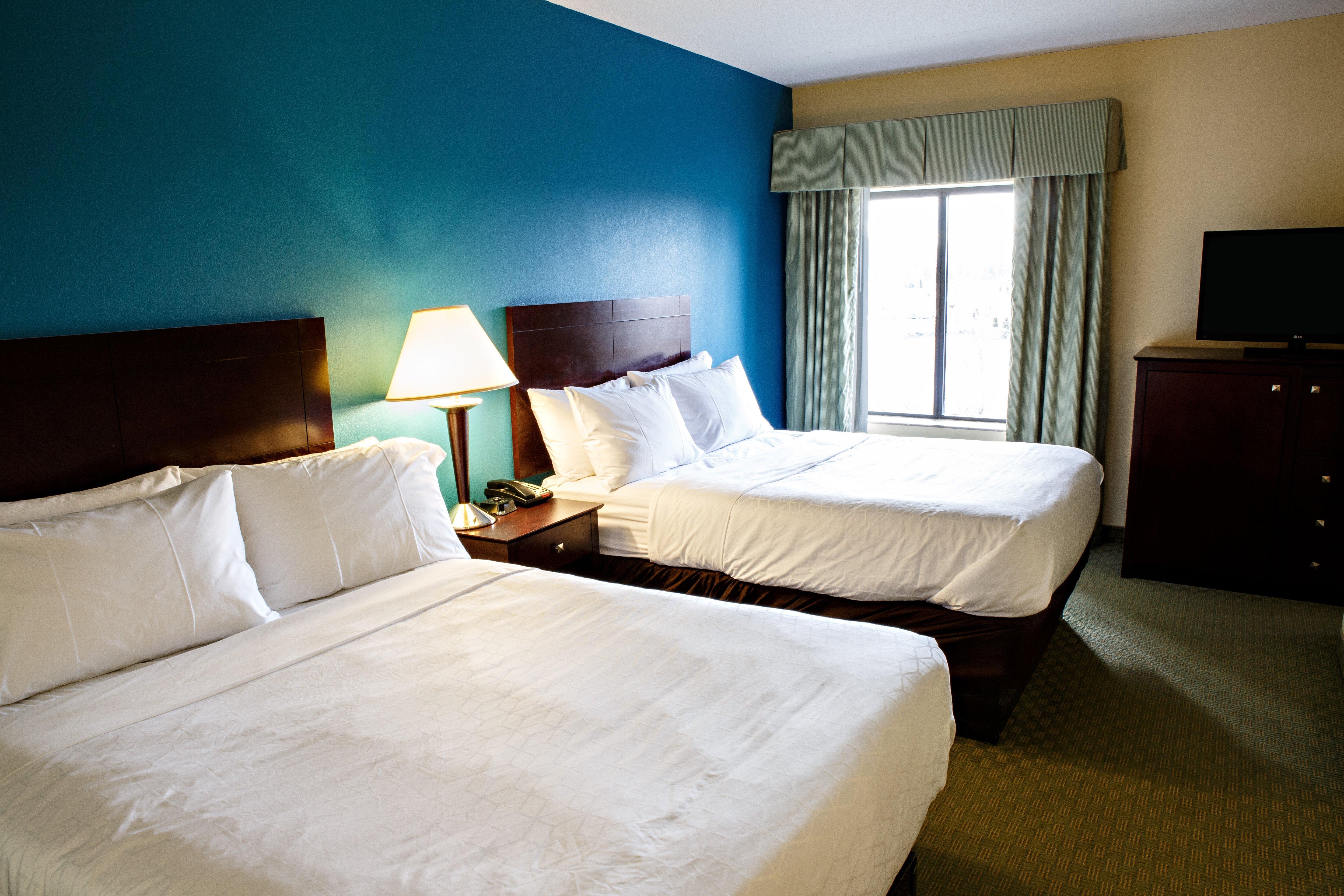 Holiday Inn Express & Suites Harrisburg West Mechanicsburg Exterior photo