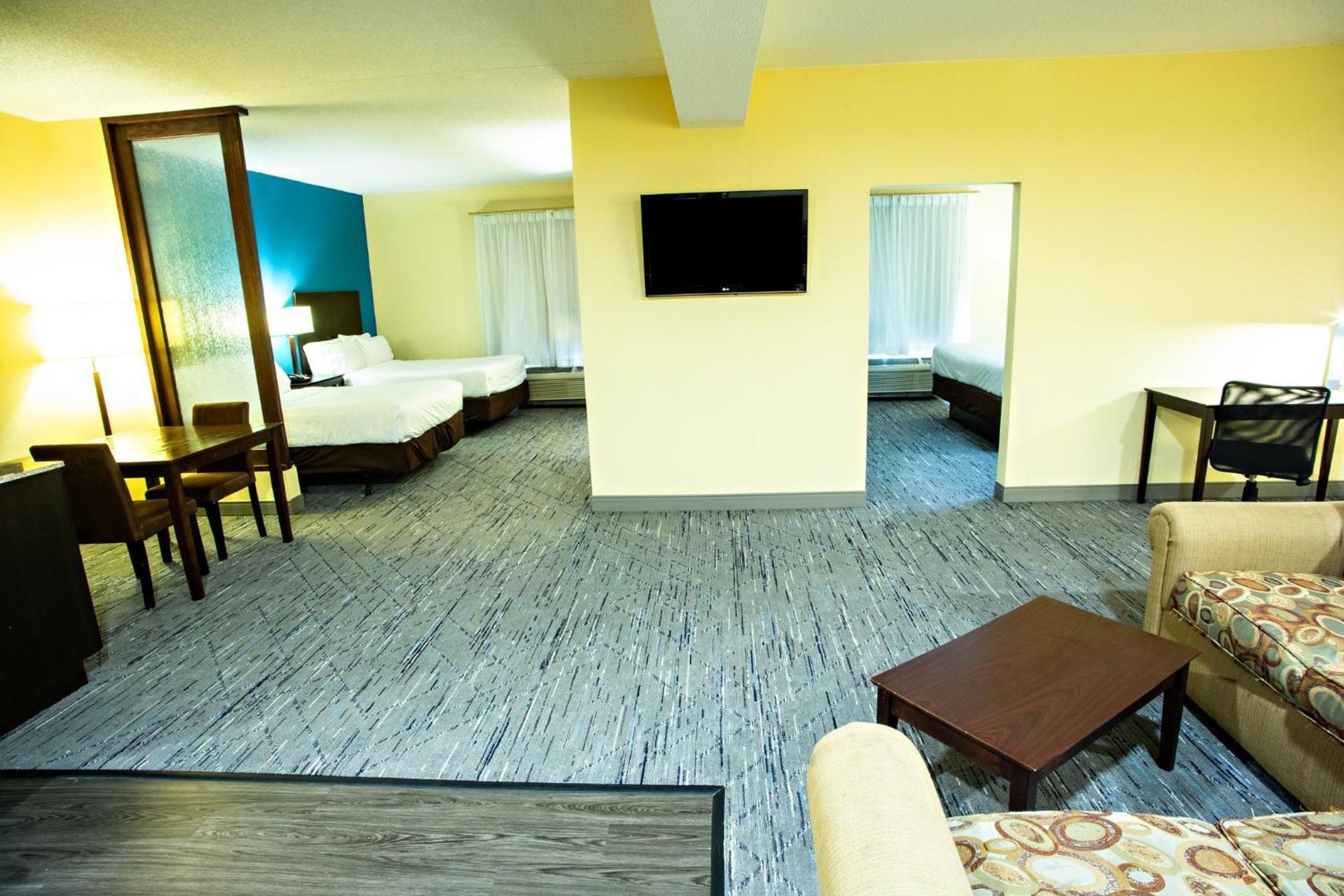 Holiday Inn Express & Suites Harrisburg West Mechanicsburg Exterior photo