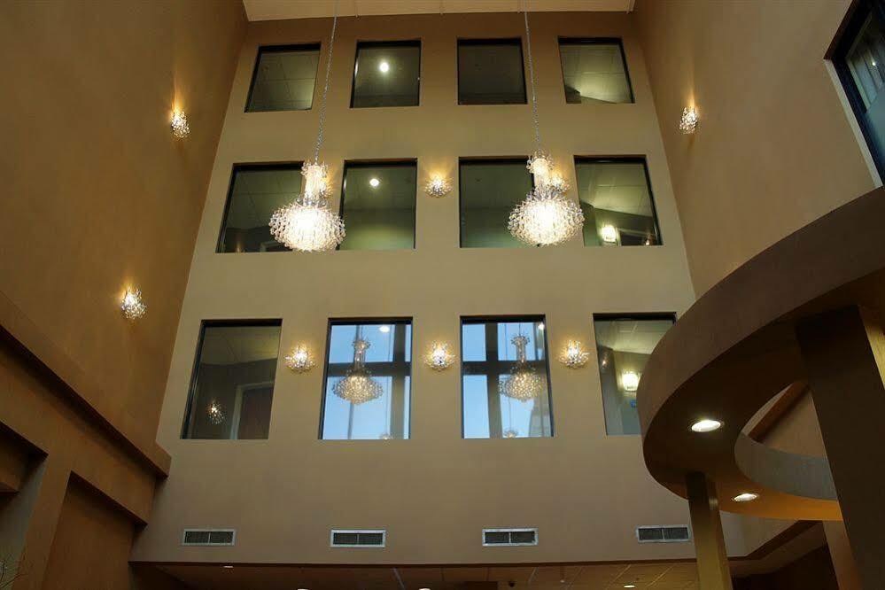 Holiday Inn Express & Suites Harrisburg West Mechanicsburg Exterior photo